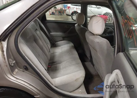 1998 Toyota Camry Le из США, поврежденный, VIN 4T1BG22K1WU372653